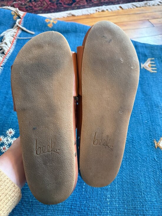 Beek Gallito leather slides - EUC - Picture 5 of 9